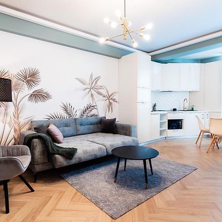 Tropical Vibes Suite Navodari Dış mekan fotoğraf